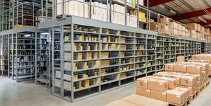 Auf über 4.000 m² führen wir über 22.000 Produkte.